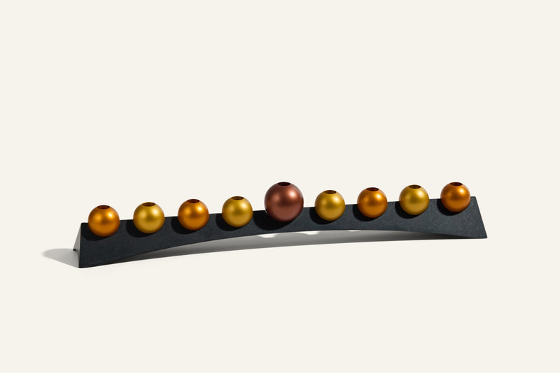 חנוכיית כדורים בסגנון Globe