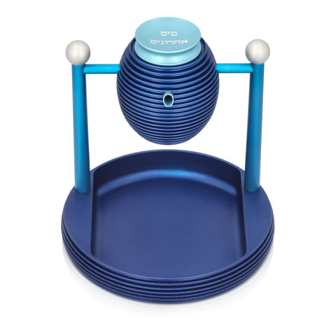 מים אחרונים כד בסגנון Grooved