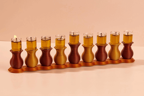 חוגגים חנוכה עם 20% הנחה על כל הקולקציה